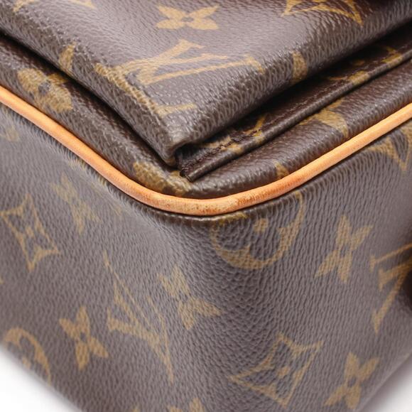 LOUIS VUITTON Brown Monogram Leather Shoulder Bag - Picture 9 of 11